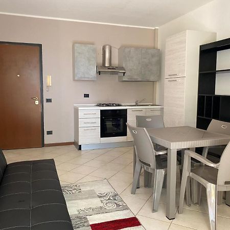 La Lanterna - Appartamenti In Residence Con Piscina Desenzano del Garda Esterno foto