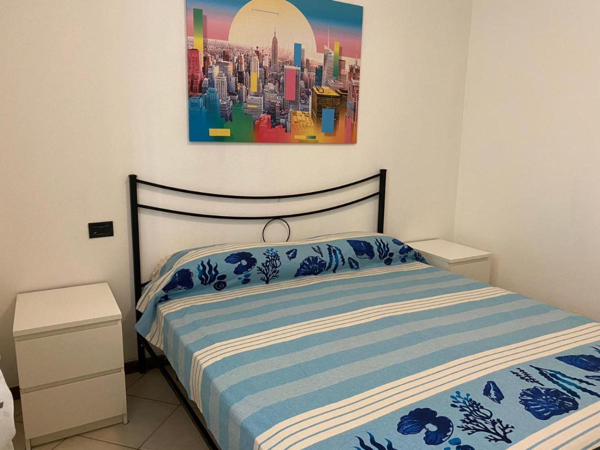 La Lanterna - Appartamenti In Residence Con Piscina Desenzano del Garda Esterno foto