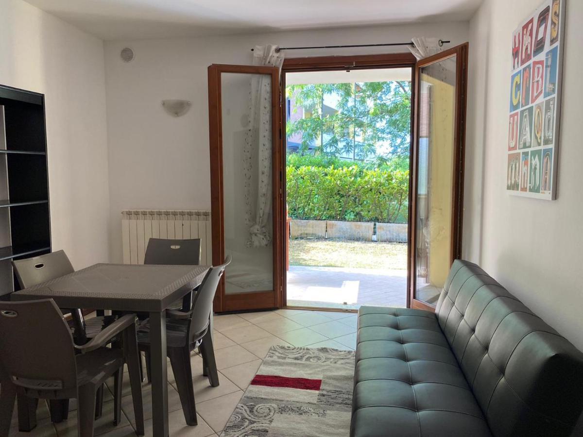 La Lanterna - Appartamenti In Residence Con Piscina Desenzano del Garda Esterno foto