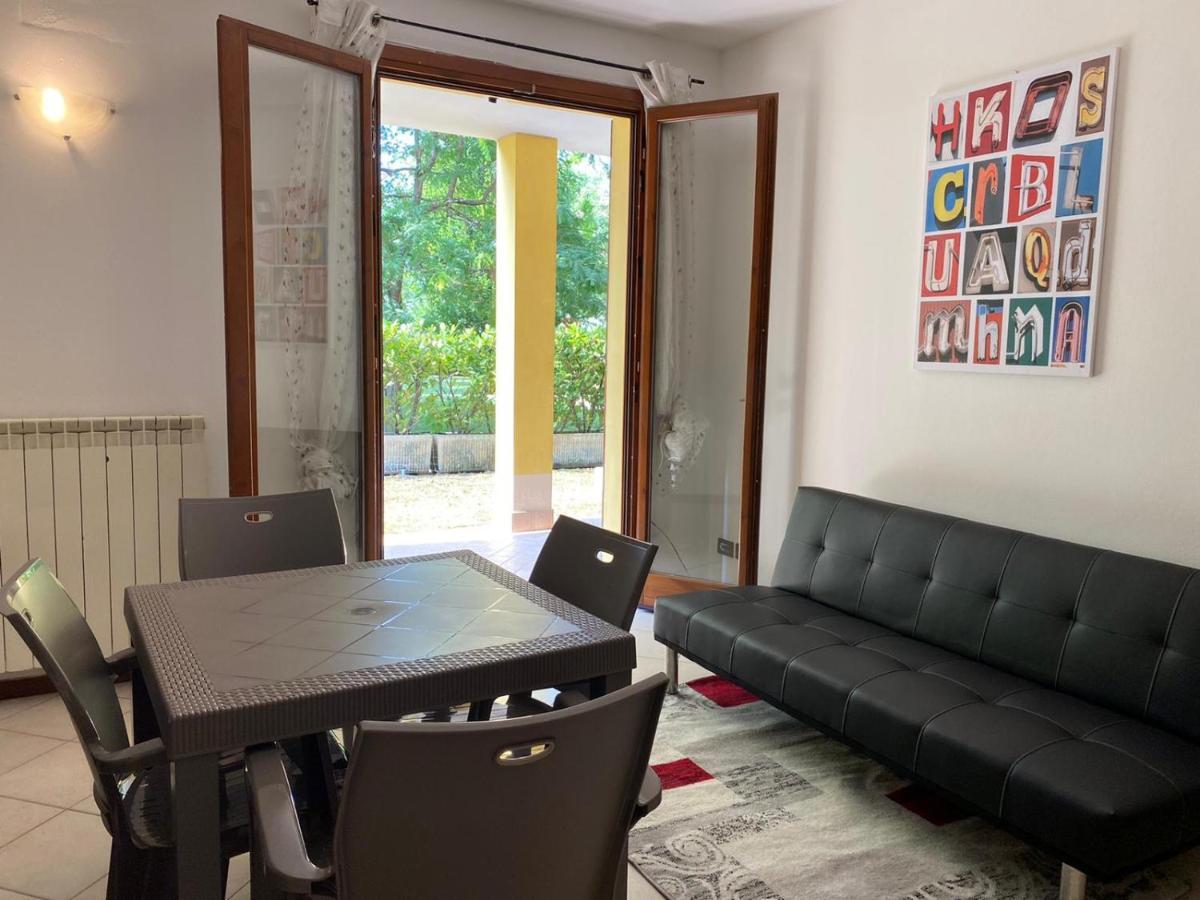 La Lanterna - Appartamenti In Residence Con Piscina Desenzano del Garda Esterno foto