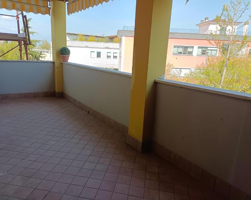 La Lanterna - Appartamenti In Residence Con Piscina Desenzano del Garda Esterno foto